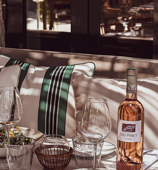 les-marches-de-saint-tropez