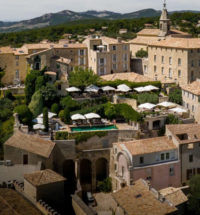 Crillon le Brave hotel 5 etoiles