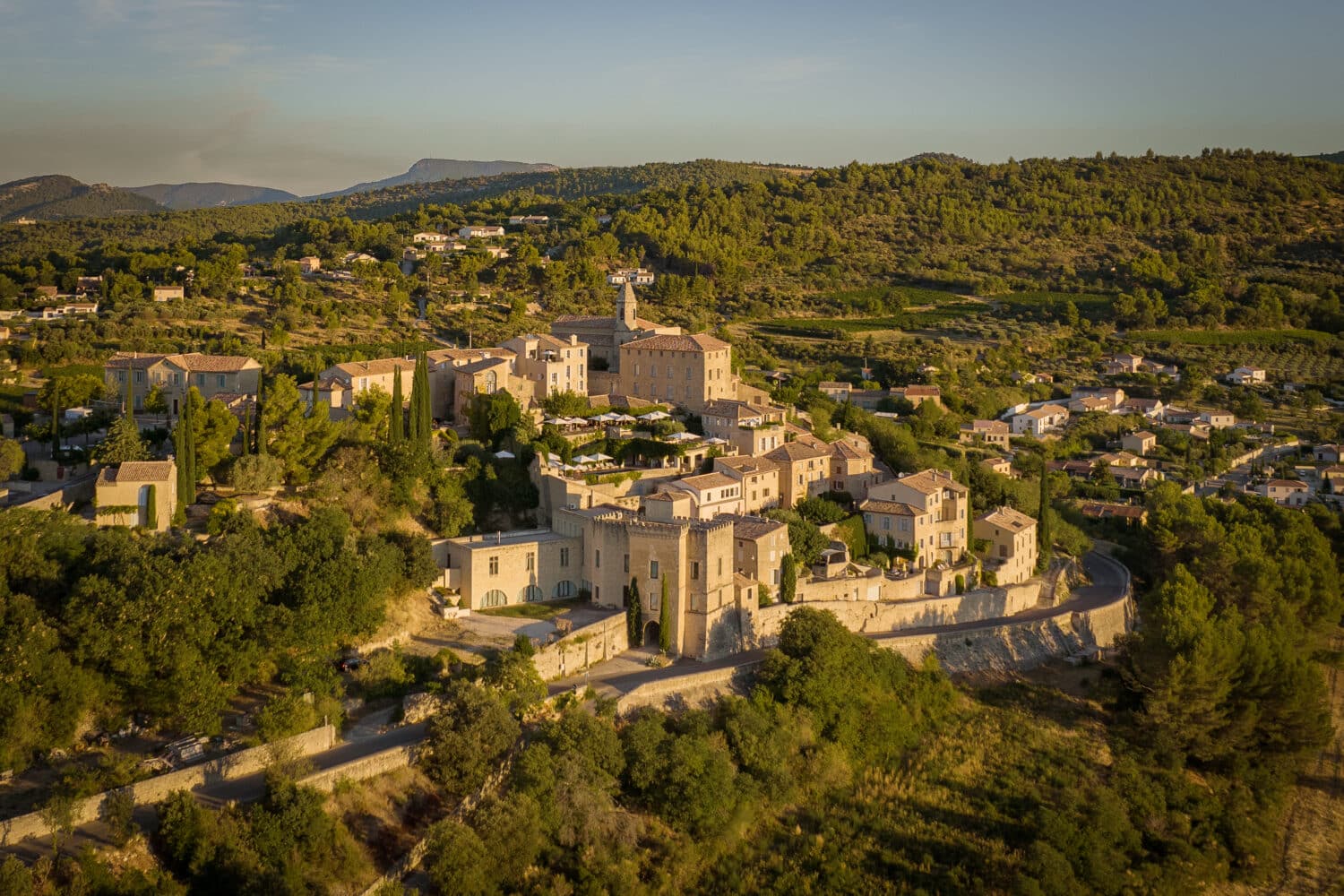 Vue du ciel Crillon le Brave